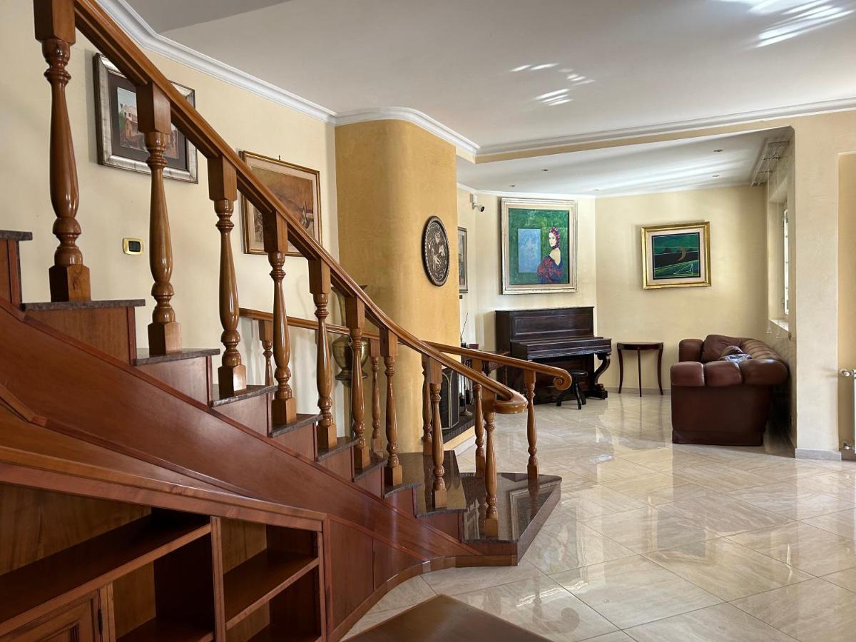 Villa Visconti - Anagnina By Ghor Rome Exterior photo